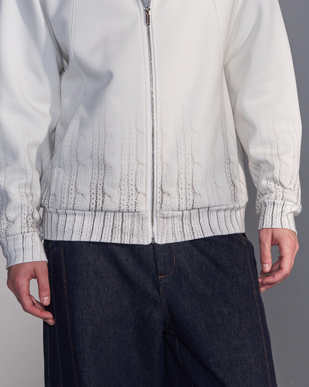 HARRISON WONG / Sweater Print Zip-Up Hoodie - White