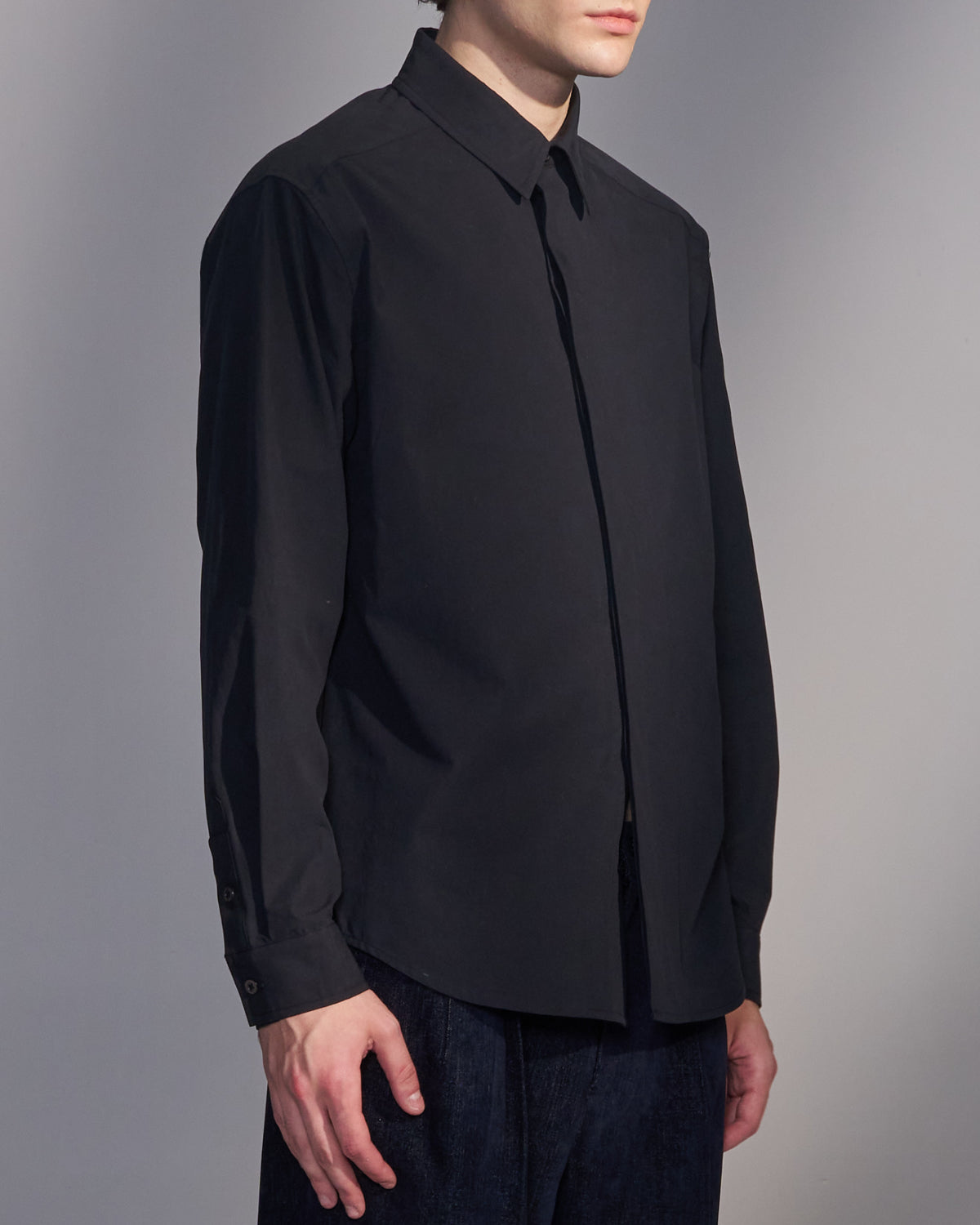 HARRISON WONG / Cotton Shirt With Hidden Placket & Pleats - Black
