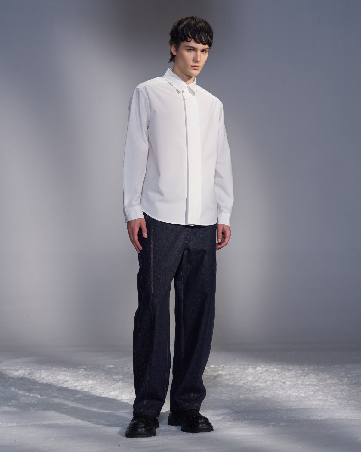 HARRISON WONG / Cotton Shirt With Hidden Placket & Pleats - White