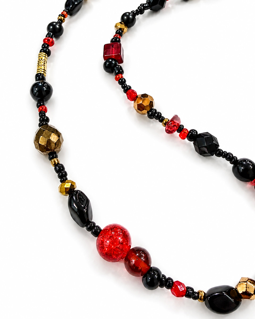 Ranunculus / "Lilith" Necklace Ⅰ