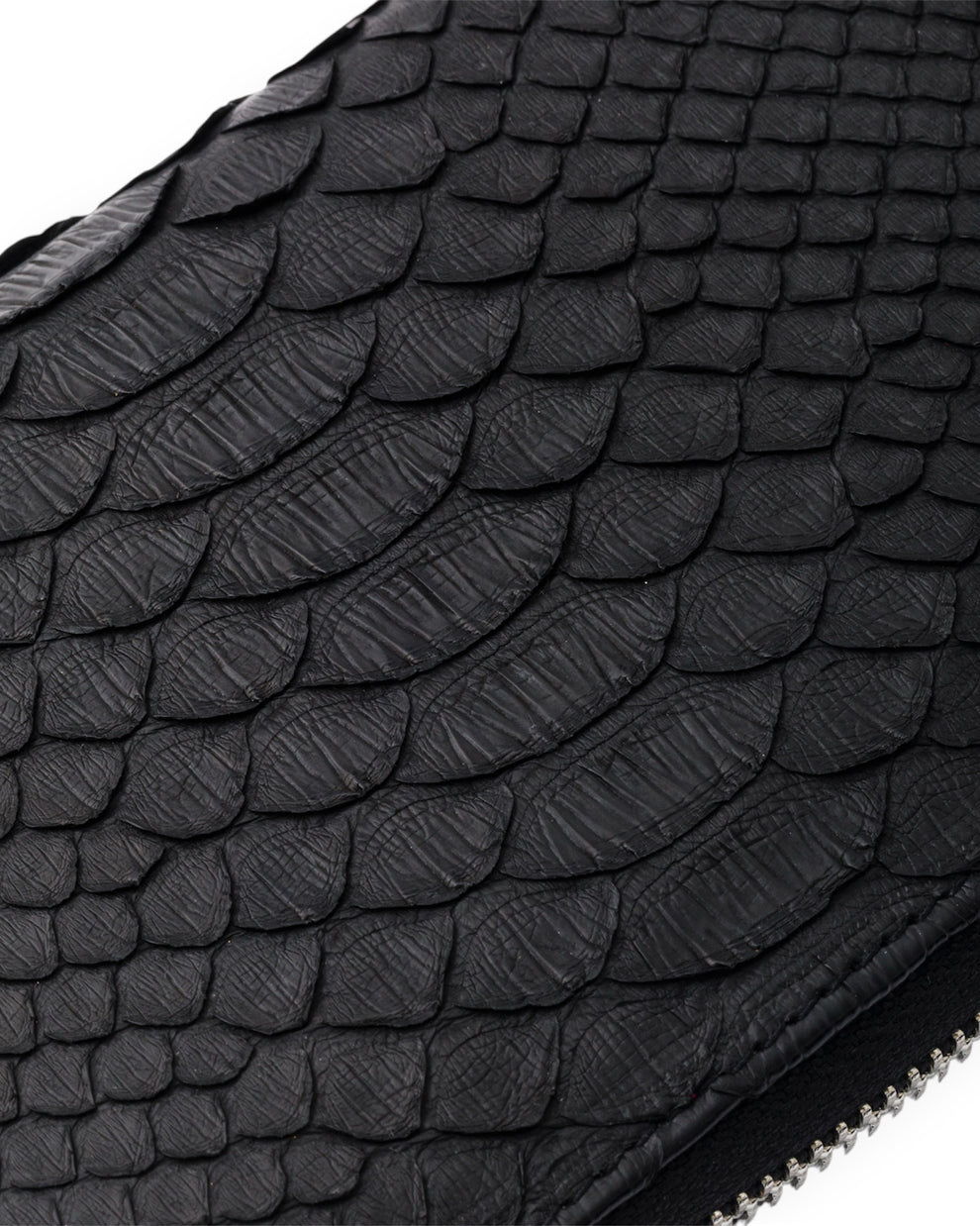 gène par YUKIO MISHIBA | Python Round Zipper Wallet - Black×Pink ...