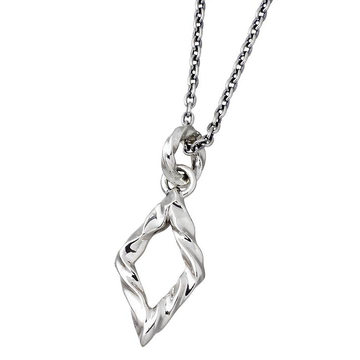 GIGOR / ダイラペンダント