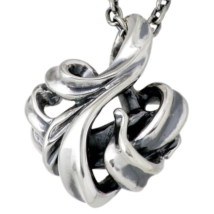 GIGOR / ハーティションペンダント