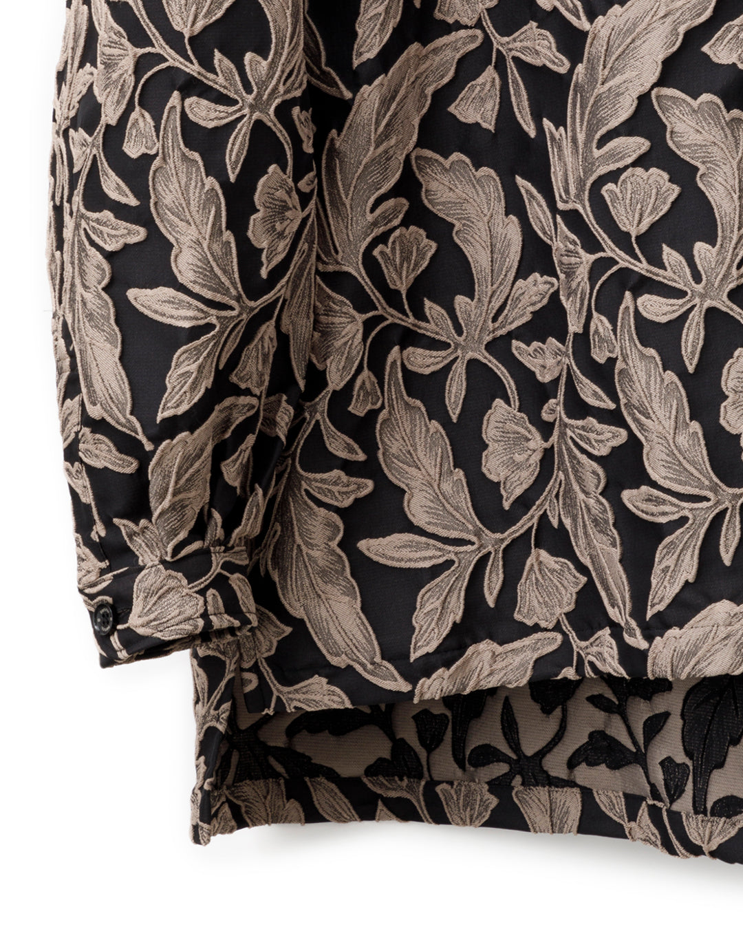 Bennu / 3D Flower Jacquard Hooded Shirts