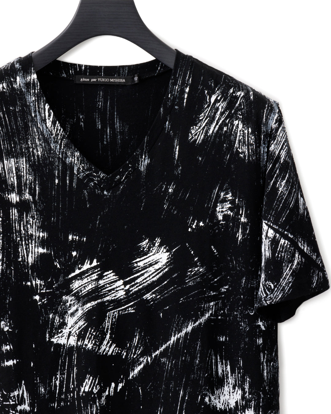 gène par YUKIO MISHIBA / Back to Zero Vneck Tee - Black