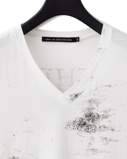 gène par YUKIO MISHIBA / TIMELESS Vneck Tee - White