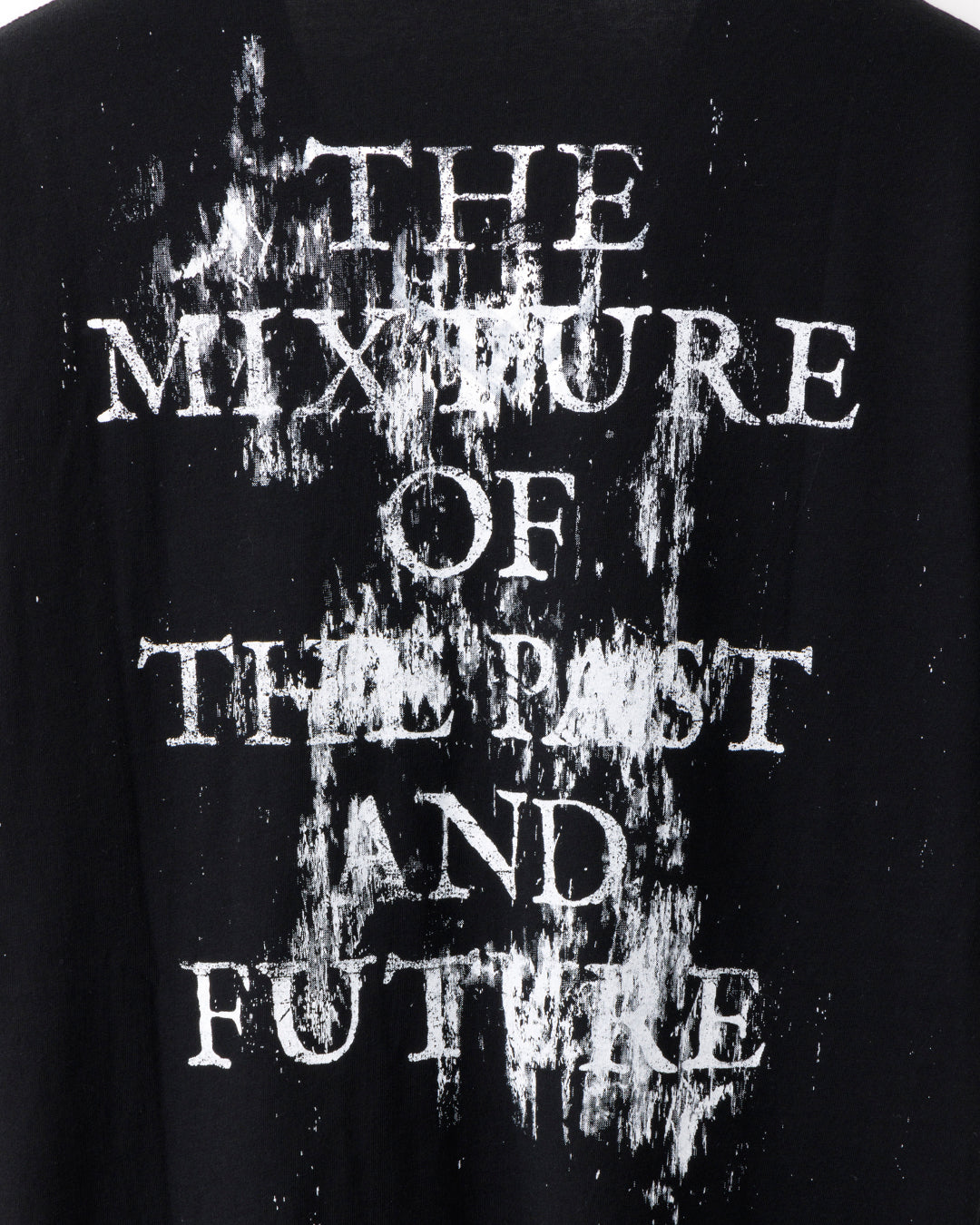 gène par YUKIO MISHIBA / TIMELESS Vneck Tee - Black