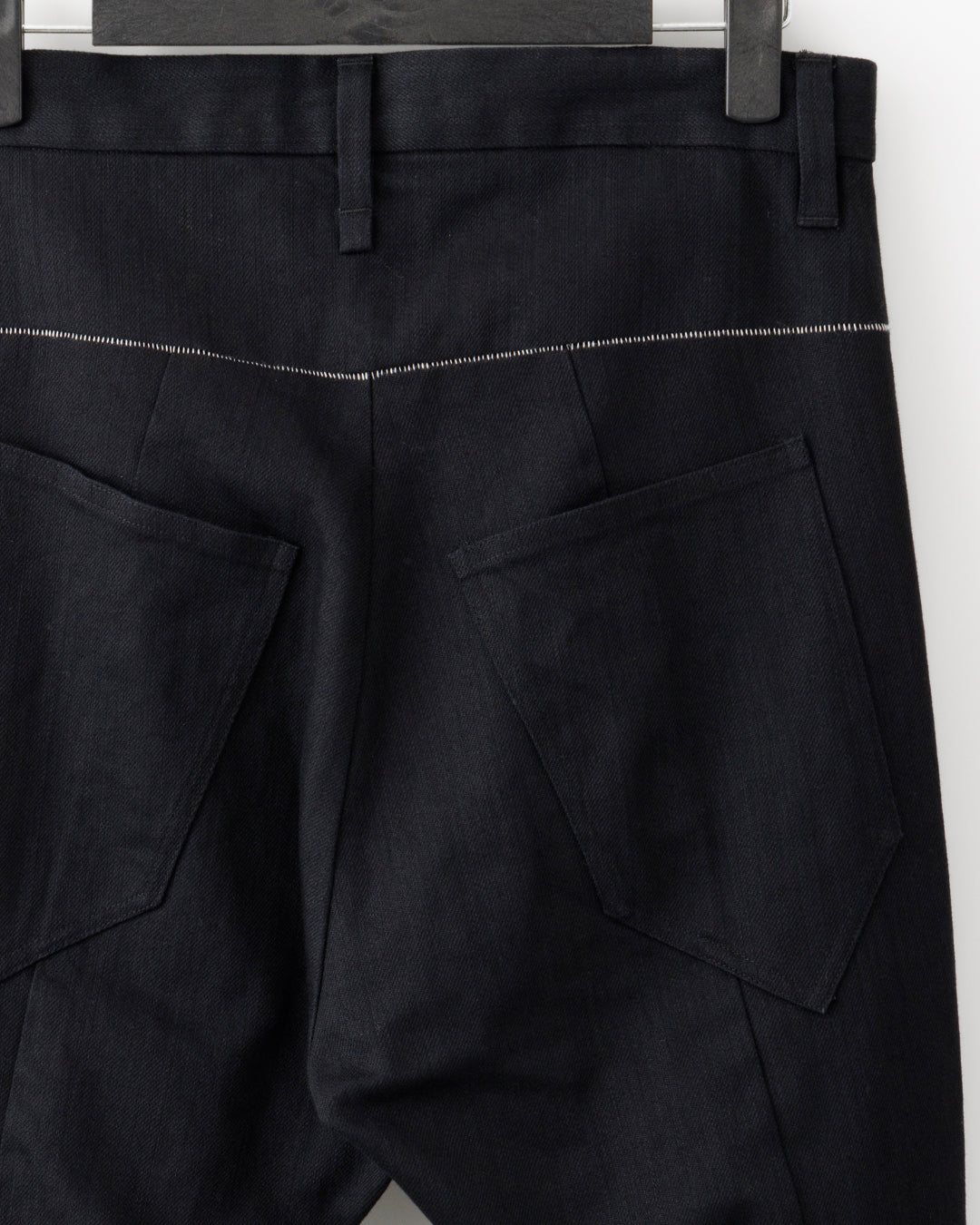 gène par YUKIO MISHIBA / Stretch Cotton Sarrouel Tuck Skinny Pants