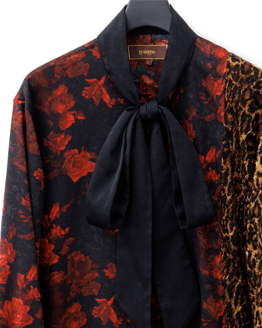Bennu / Multi-Collar Flower × Leopard Long Shirts
