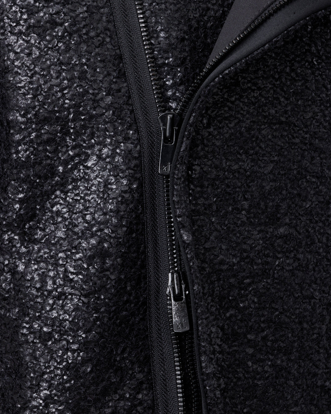 ys Yuji SUGENO / Black Foil Tweed No-Collar Riders Coat