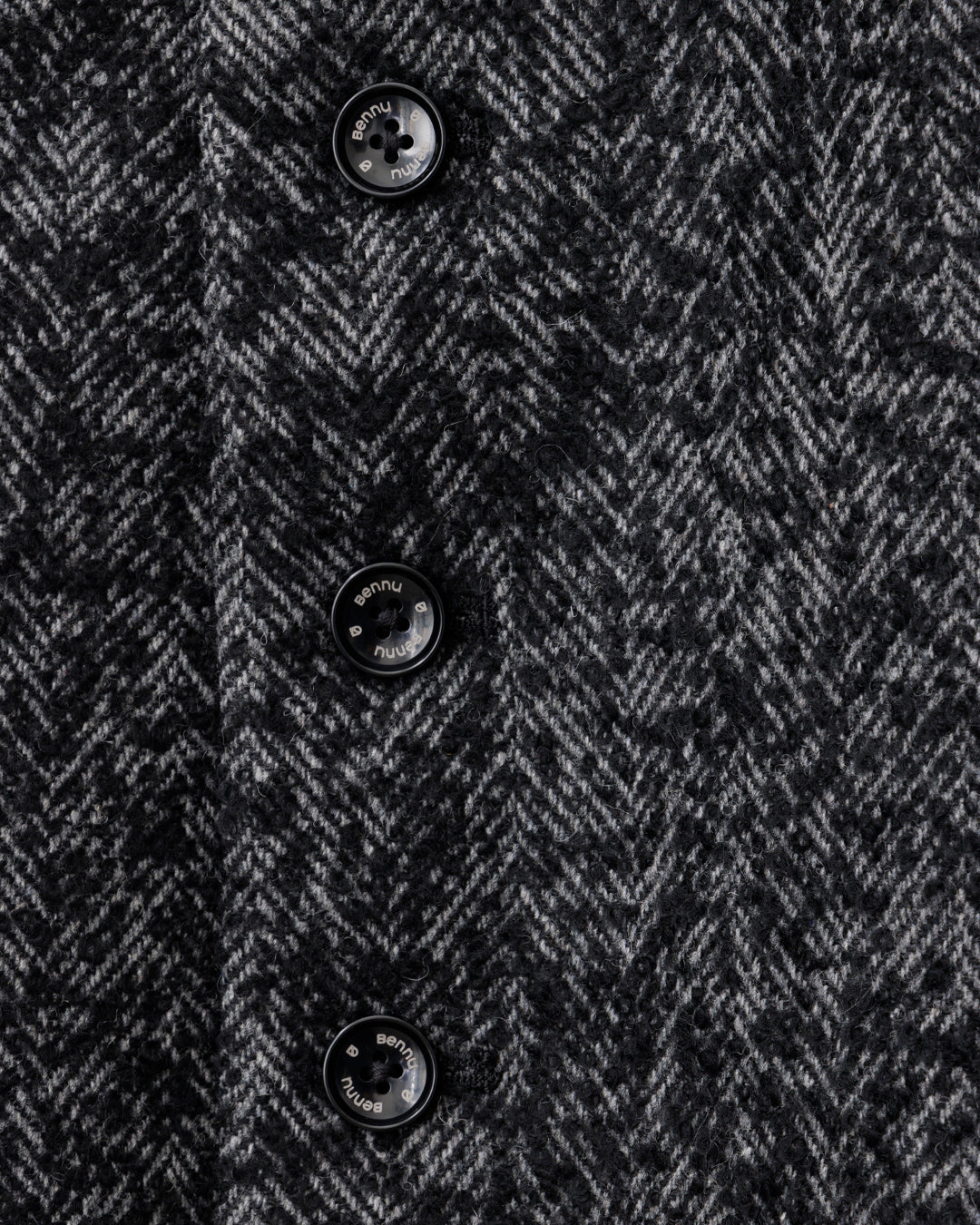 Bennu / Wooly Tweed Round-Tail Long Jacket