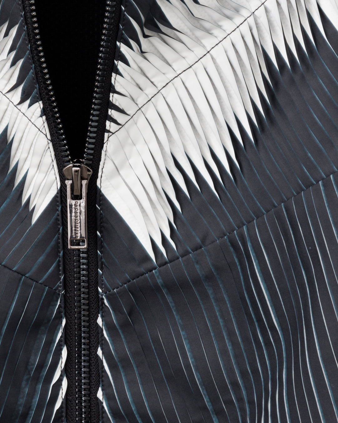 HARRISON WONG / Shadow Pleated Jacket