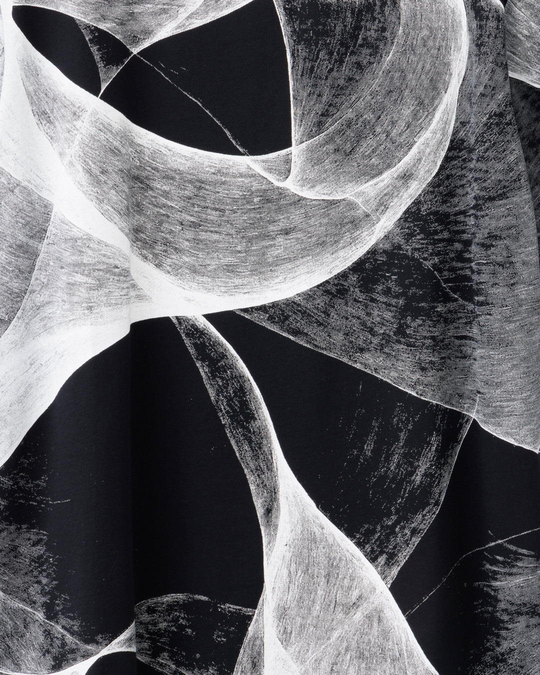 HARRISON WONG / Regular Fit Tee With Organic Wave Print - Black