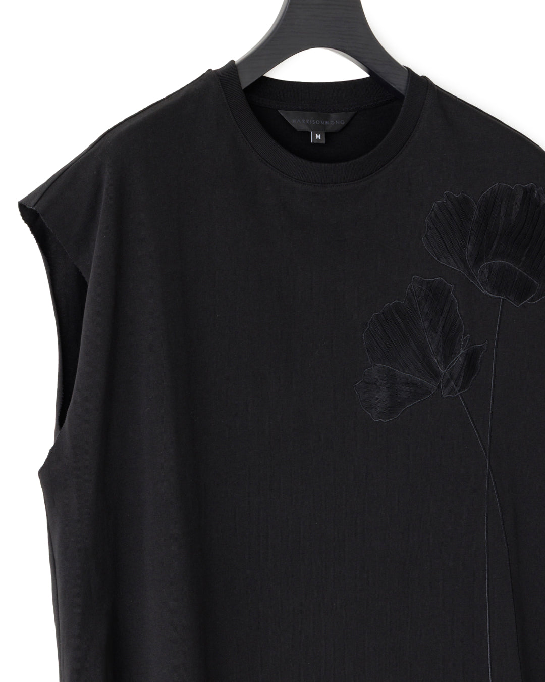 HARRISON WONG / Oversize Sleeveless Tee With Flowers Embroidery - Black