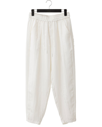 HARRISON WONG / Ripped Texture Carrot Fit Pants - White