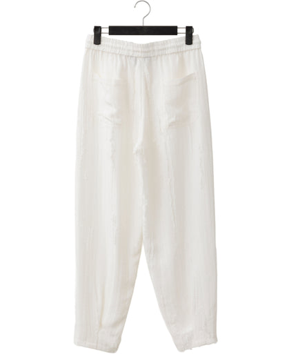 HARRISON WONG / Ripped Texture Carrot Fit Pants - White