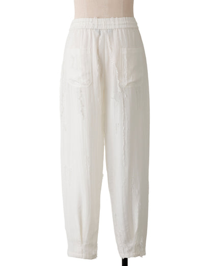 HARRISON WONG / Ripped Texture Carrot Fit Pants - White