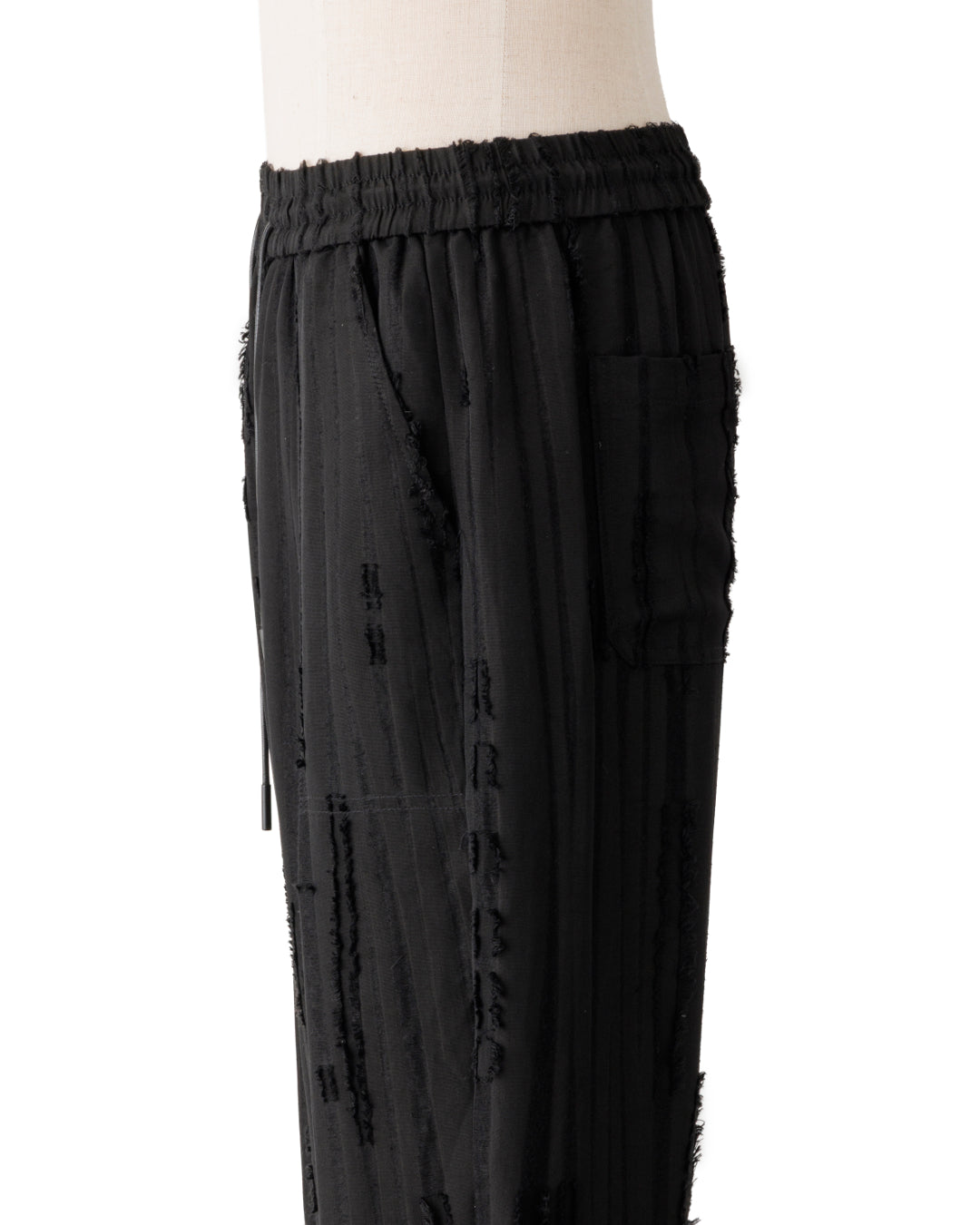 HARRISON WONG / Ripped Texture Carrot Fit Pants - Black