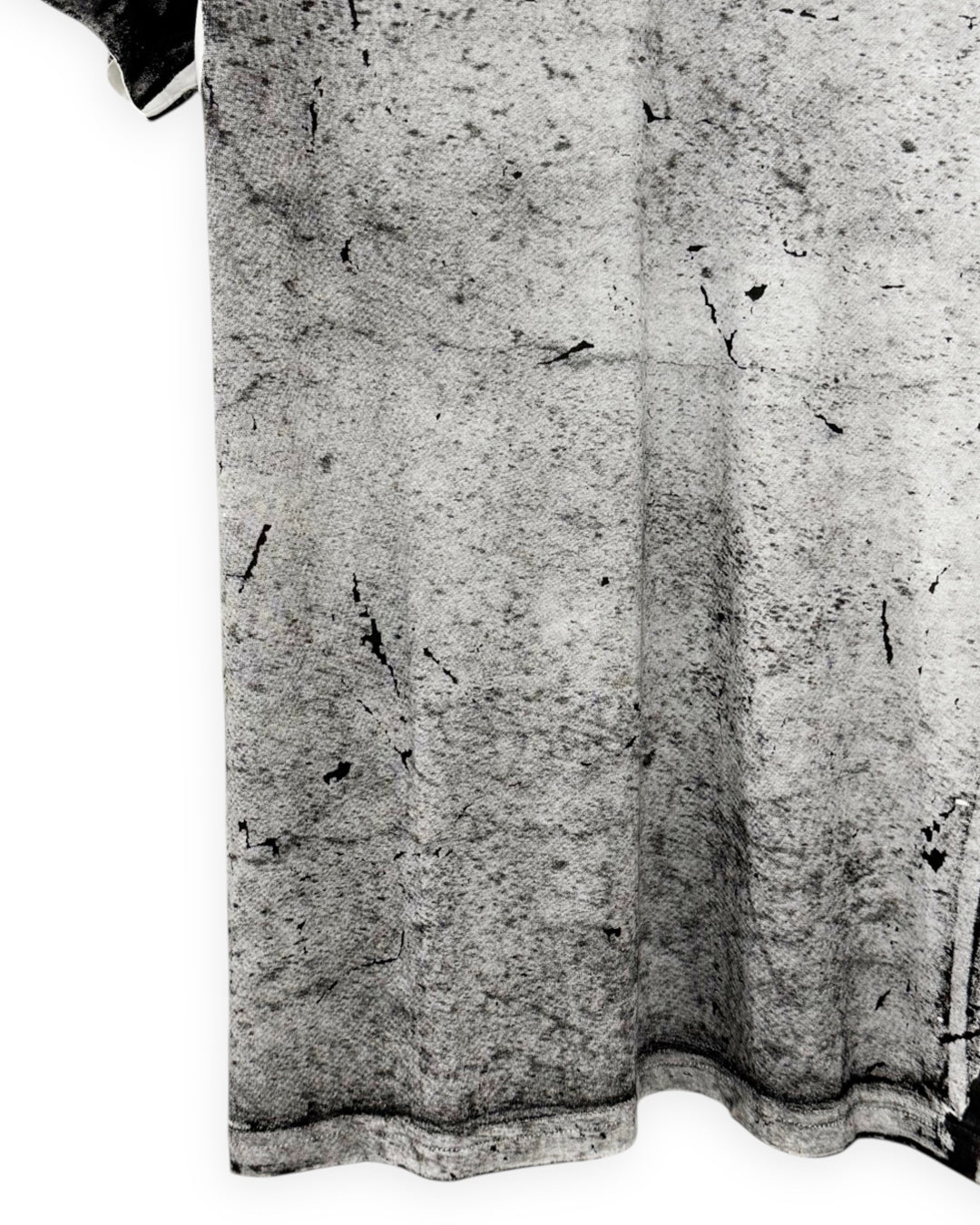 gène par YUKIO MISHIBA / Ash to Ash Vneck Tee