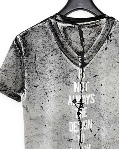 gène par YUKIO MISHIBA / Ash to Ash Vneck Tee