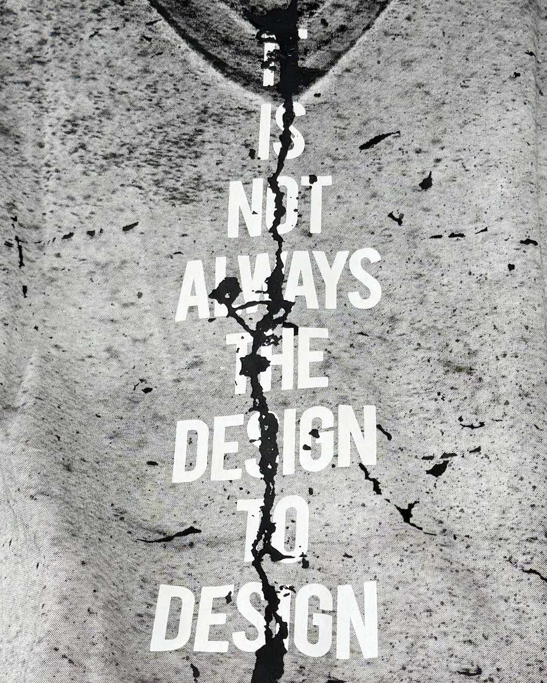 gène par YUKIO MISHIBA / Ash to Ash Vneck Tee