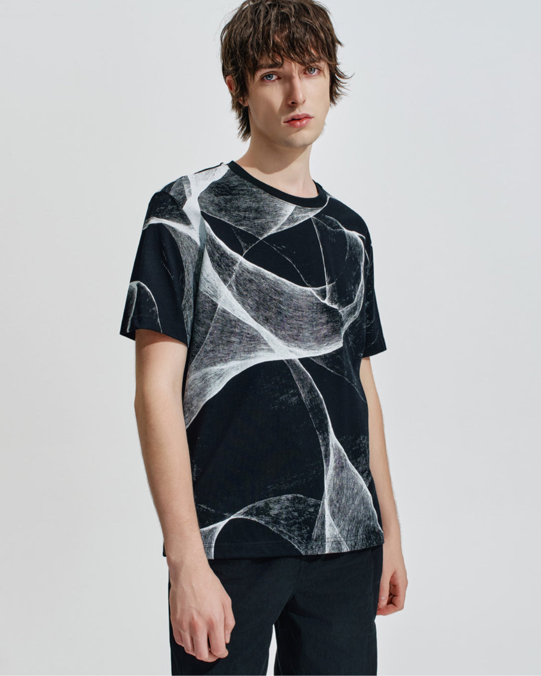 HARRISON WONG / Regular Fit Tee With Organic Wave Print - Black