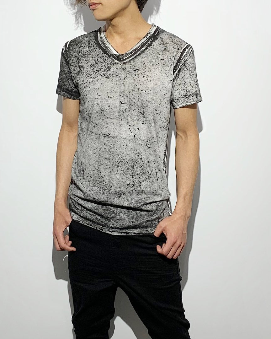 gène par YUKIO MISHIBA / Ash to Ash Vneck Tee