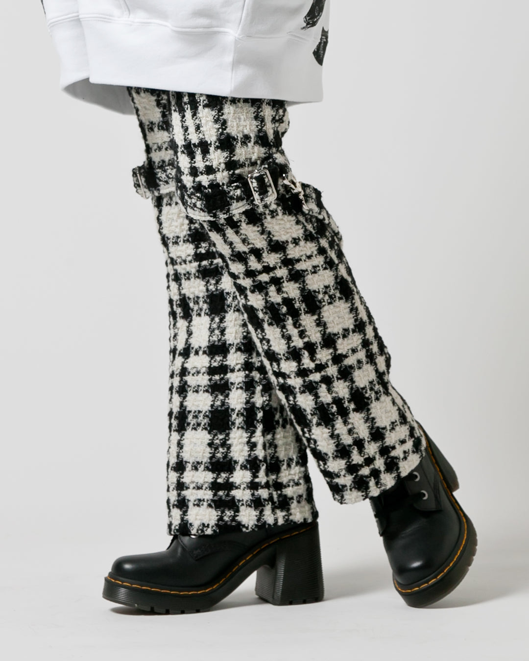 Bennu / Wooly Tweed Boot-Cut Bondage Trousers - WHITE