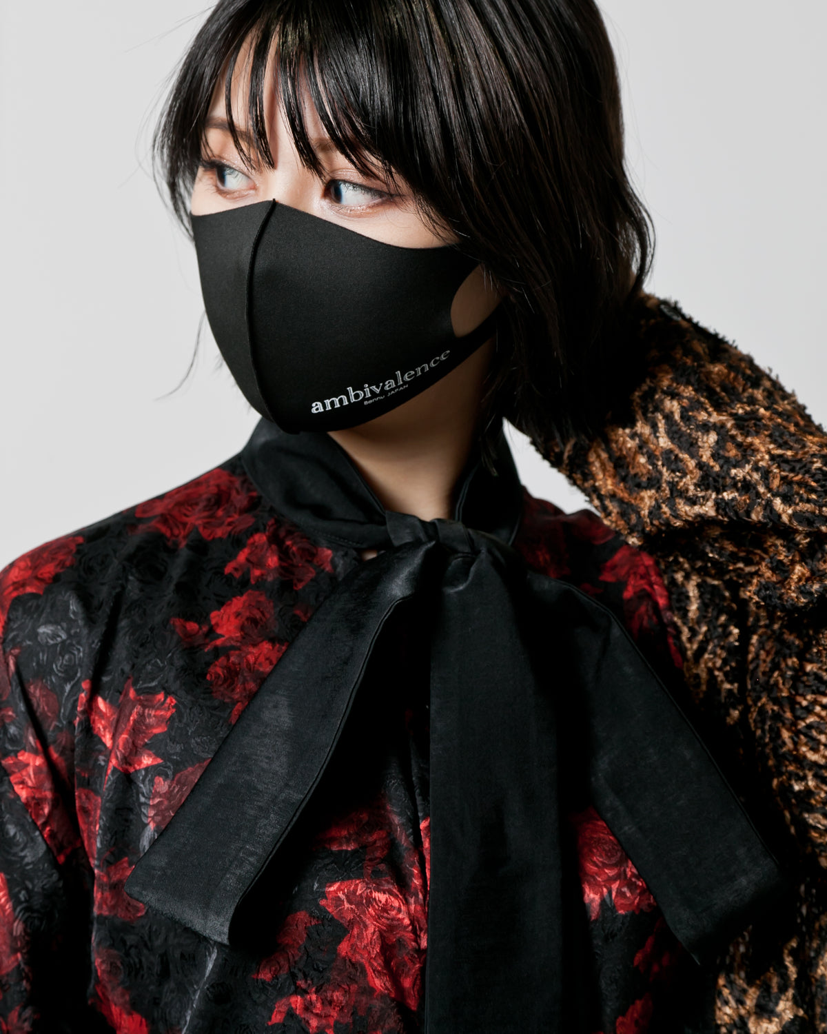 Bennu / Multi-Collar Flower × Leopard Long Shirts